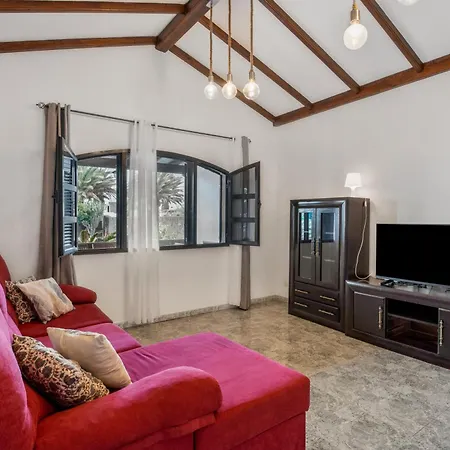 Casa Paraiso Дом отдыха Сан-Бартоломе